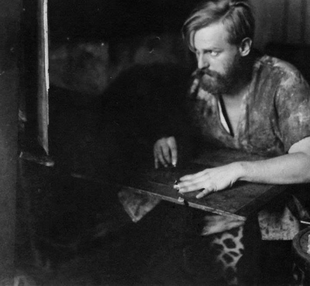 Вильмош Аба-Новак выдающийся венгерский художник и график Он родился 15 марта 1894 года в Будапеште,. Его отец, Дьюла Новак, работал инженером железнодорожных путей, мать-австрийка была
