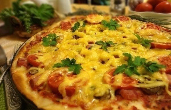 Готовим вкусную тонкую итальянскую пиццу 