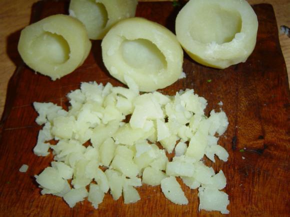 Необычный рецепт картофеля с начинкой  
